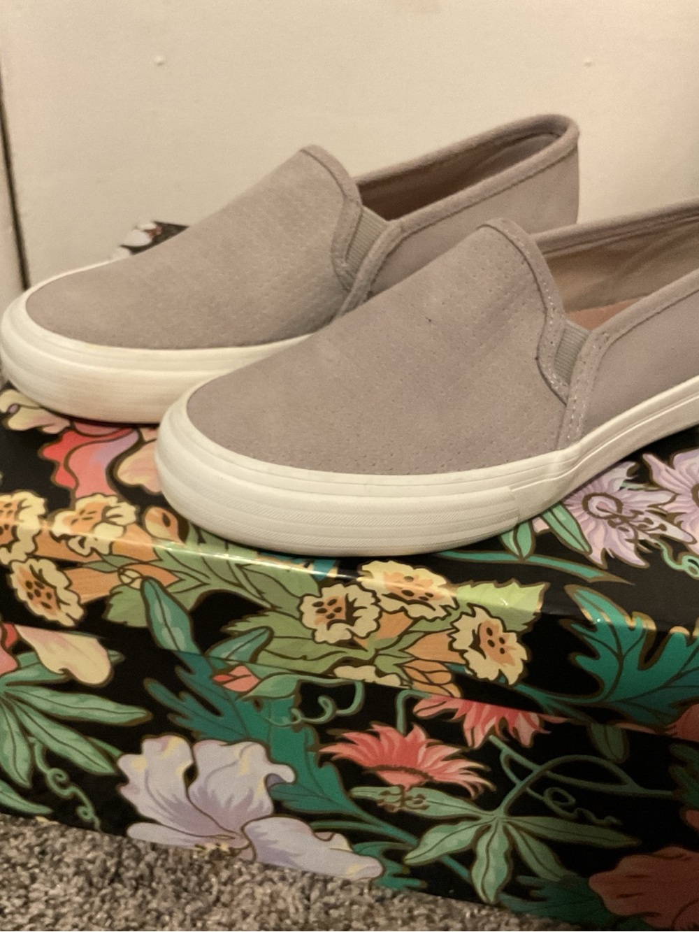 Keds Slip-On Sneakers in Light Gray Canvas